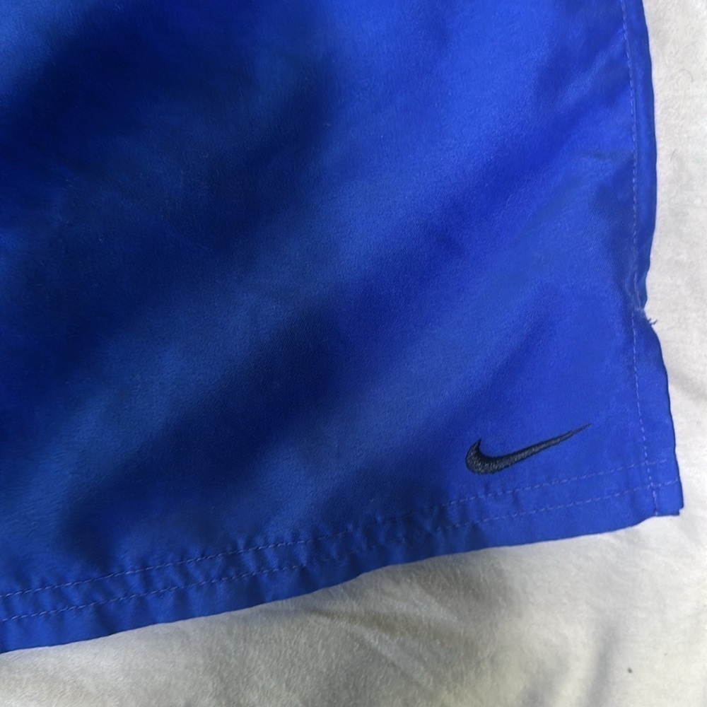 NIKE Mens Blue Swim Trunks Size Medium - Picture 4 of 9